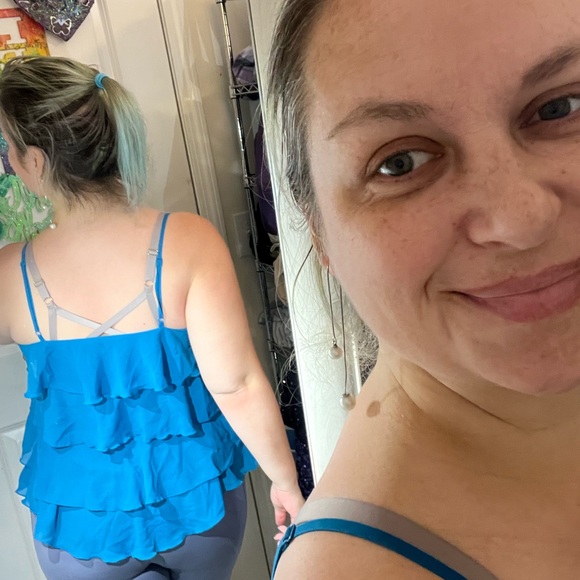 GAP RUFFLED TOP EUC AQUA BLUE DRESSY FLOWY LOVE L LARGE - Picture 8 of 8